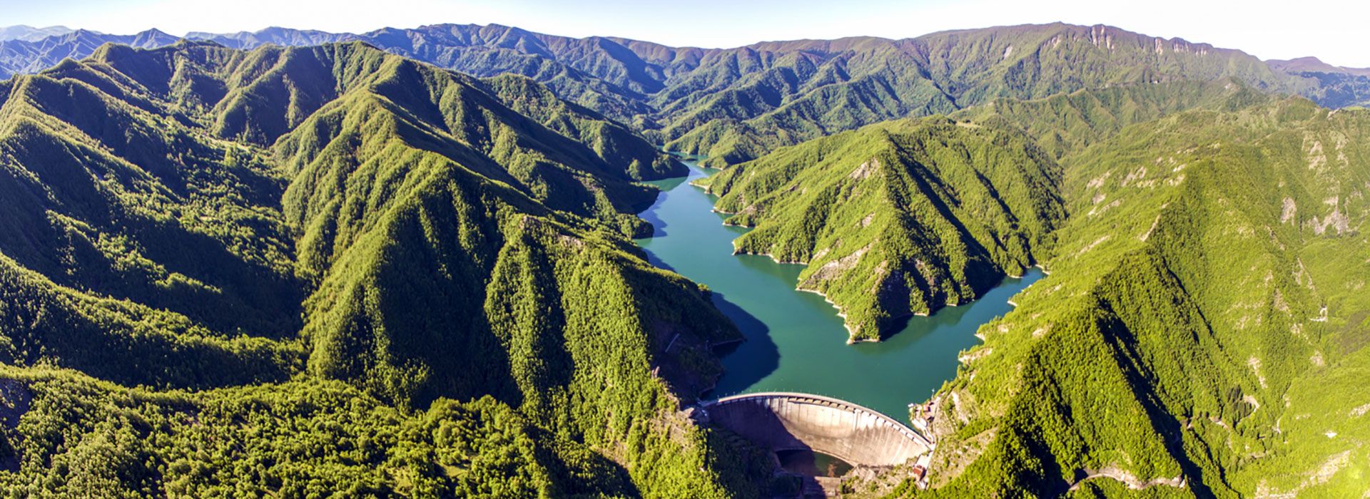 Vista panoramica della Diga di Ridracoli